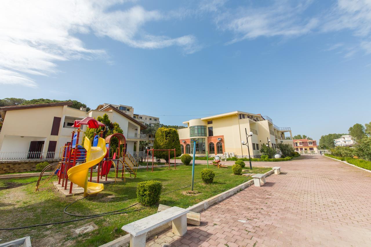 Kolaveri Resort Golem Buitenkant foto