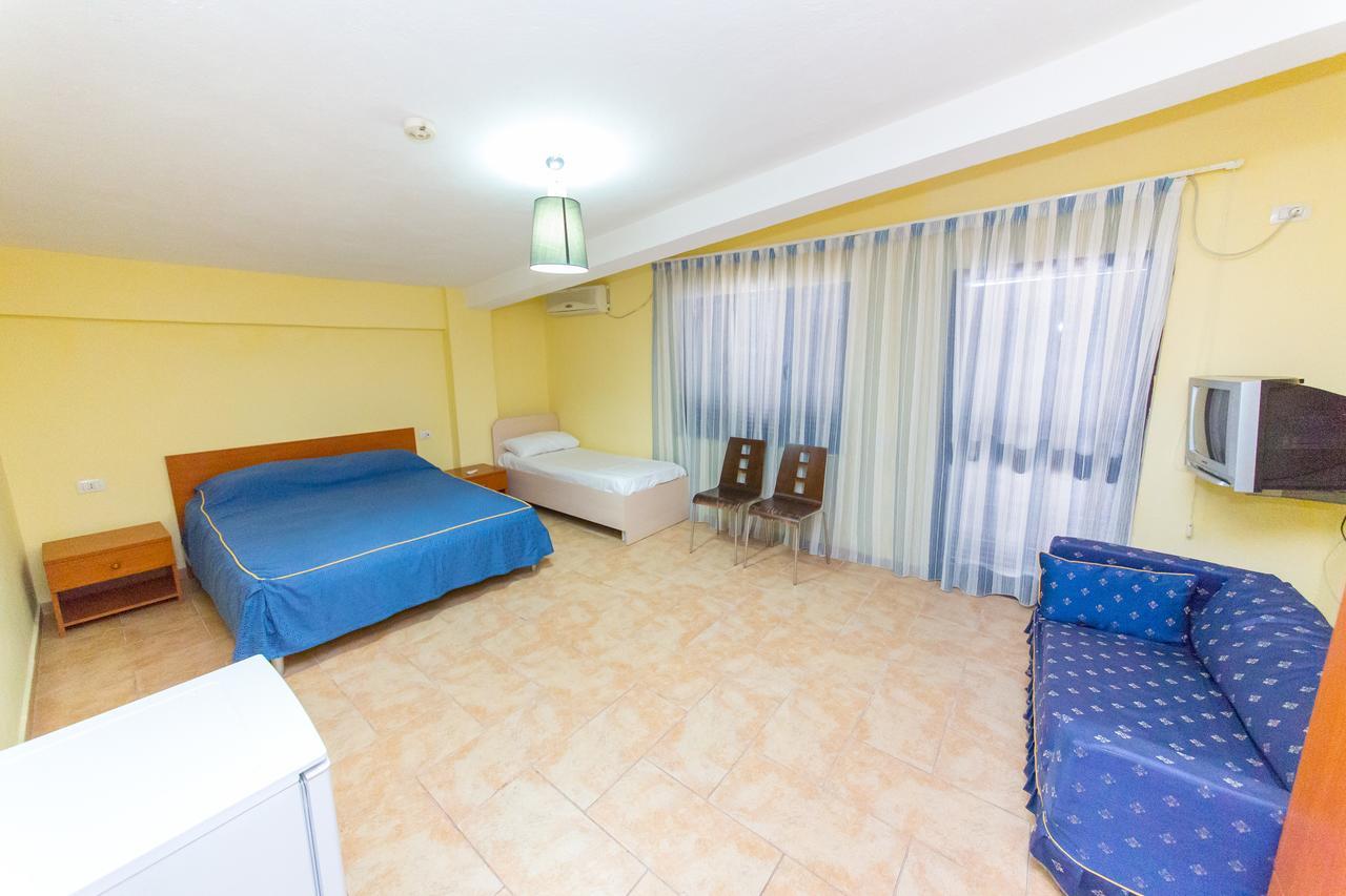 Kolaveri Resort Golem Buitenkant foto