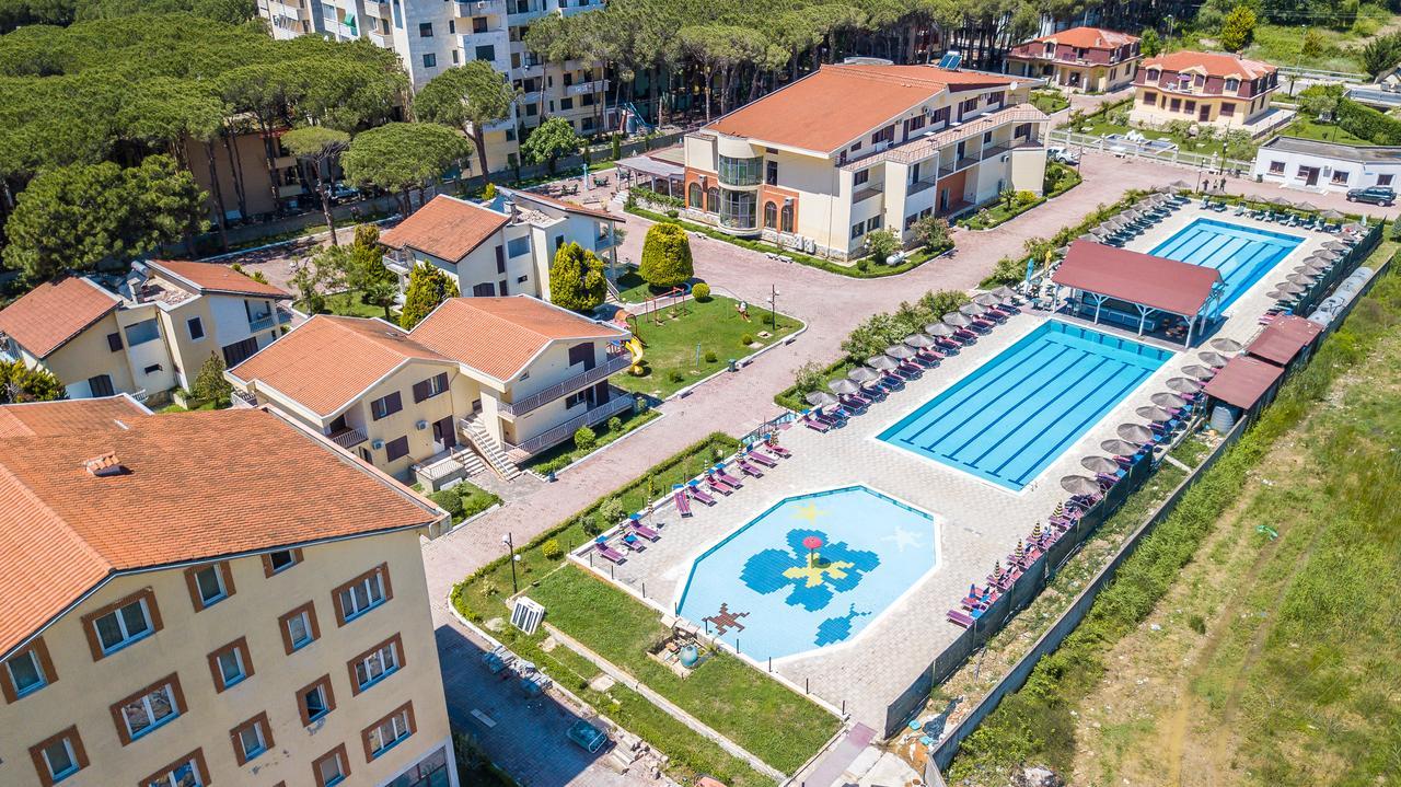 Kolaveri Resort Golem Buitenkant foto