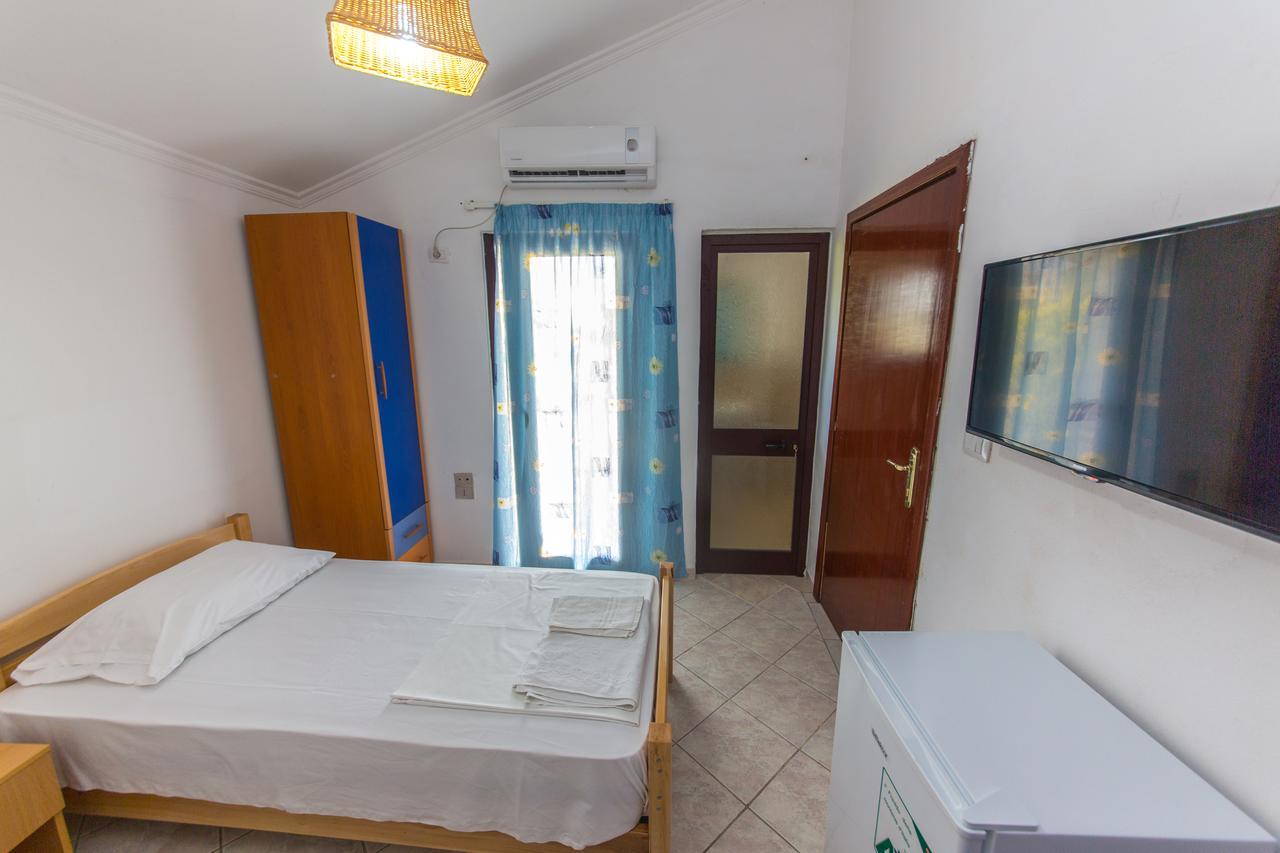 Kolaveri Resort Golem Buitenkant foto